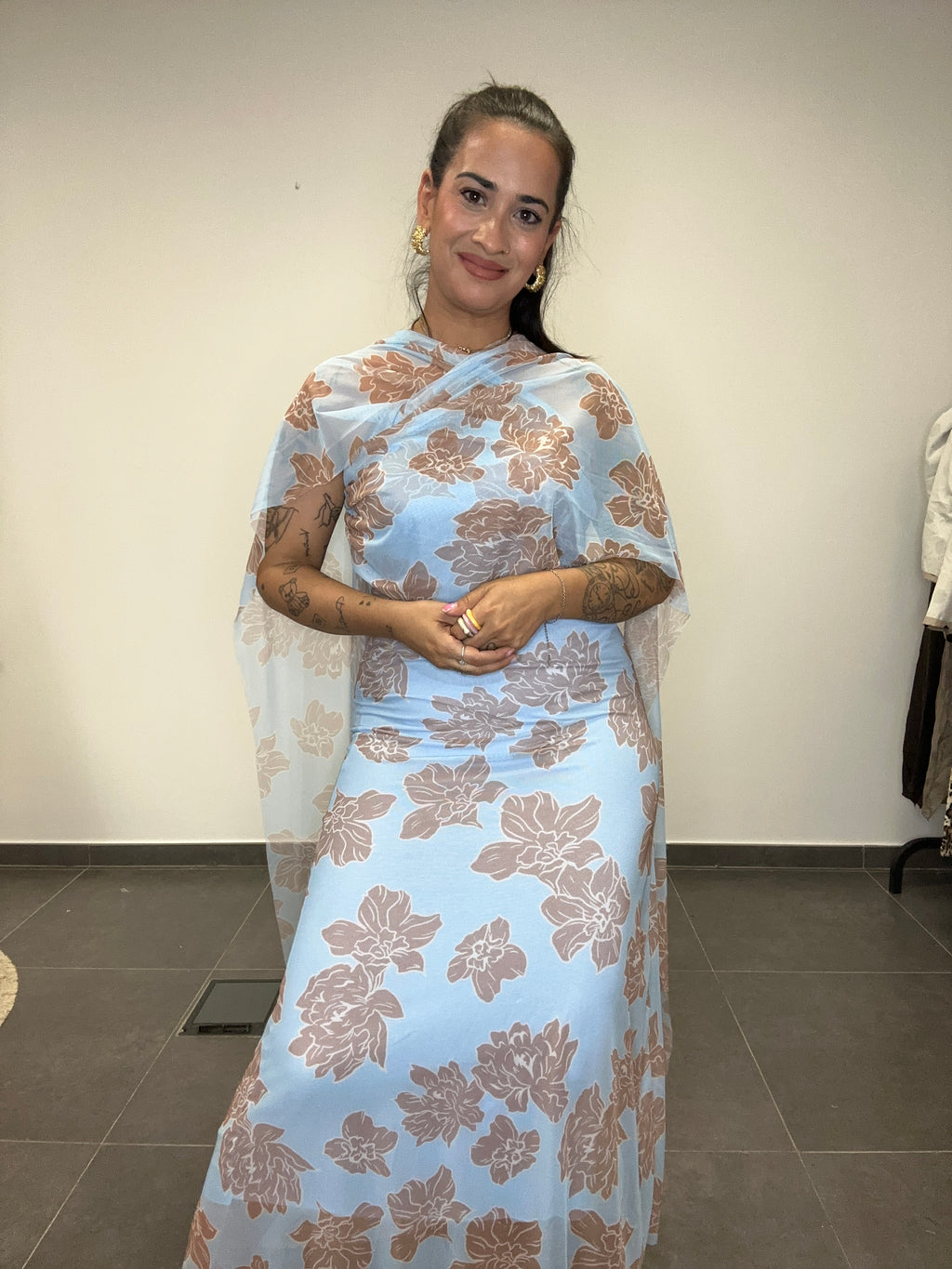 VESTIDO MULTIPOSICION.