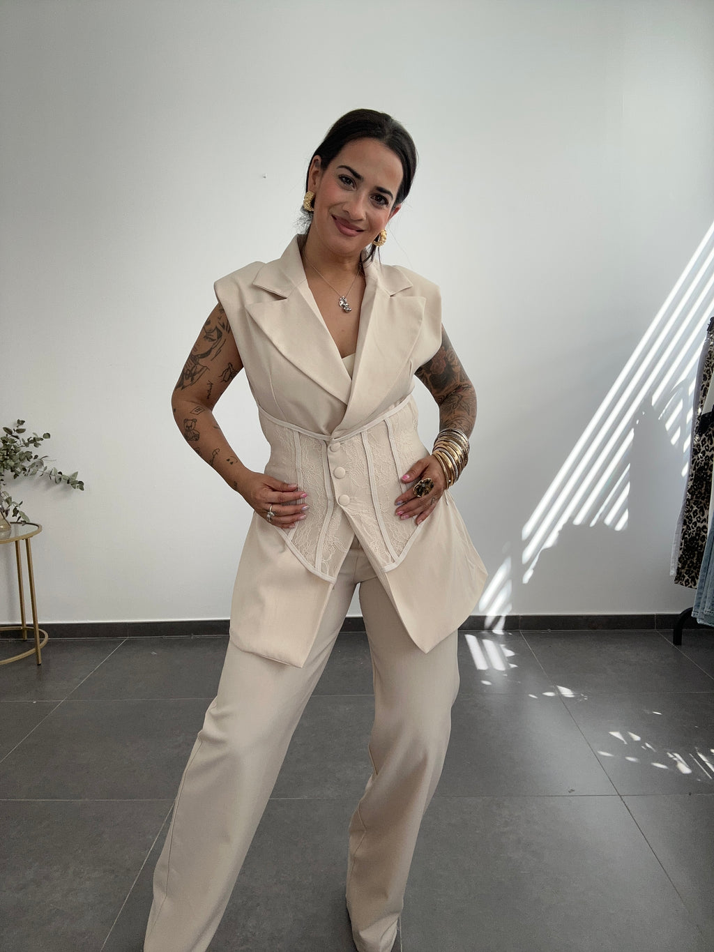 TRAJE CORSET BEIGE