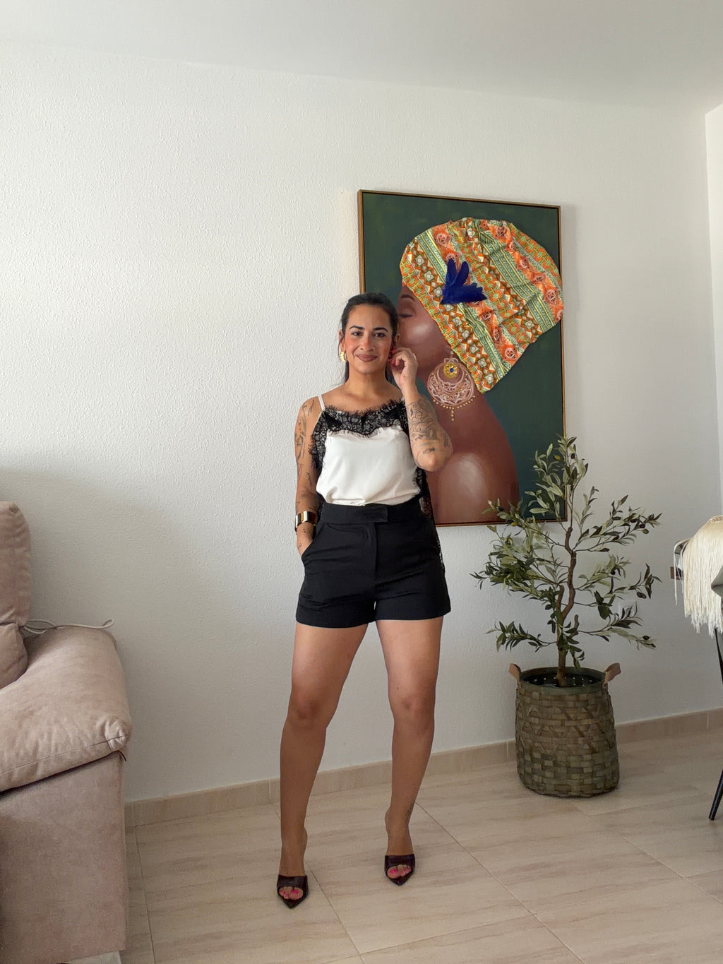 •SHORT TRAJE NEGRO•