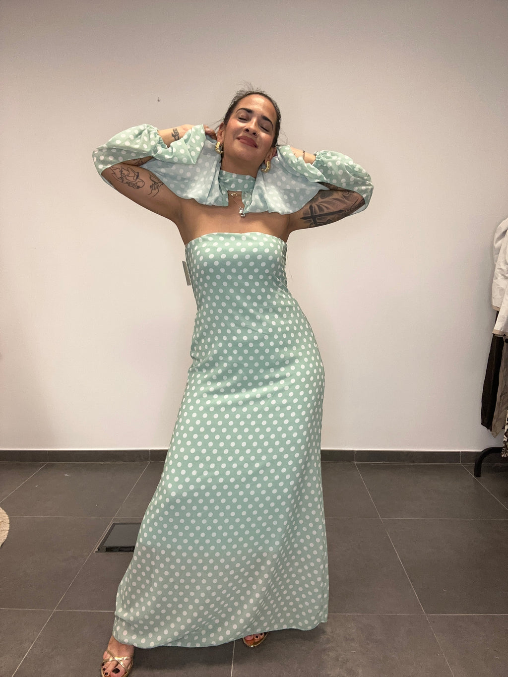 VESTIDO LUNARES AGUAMARINA.