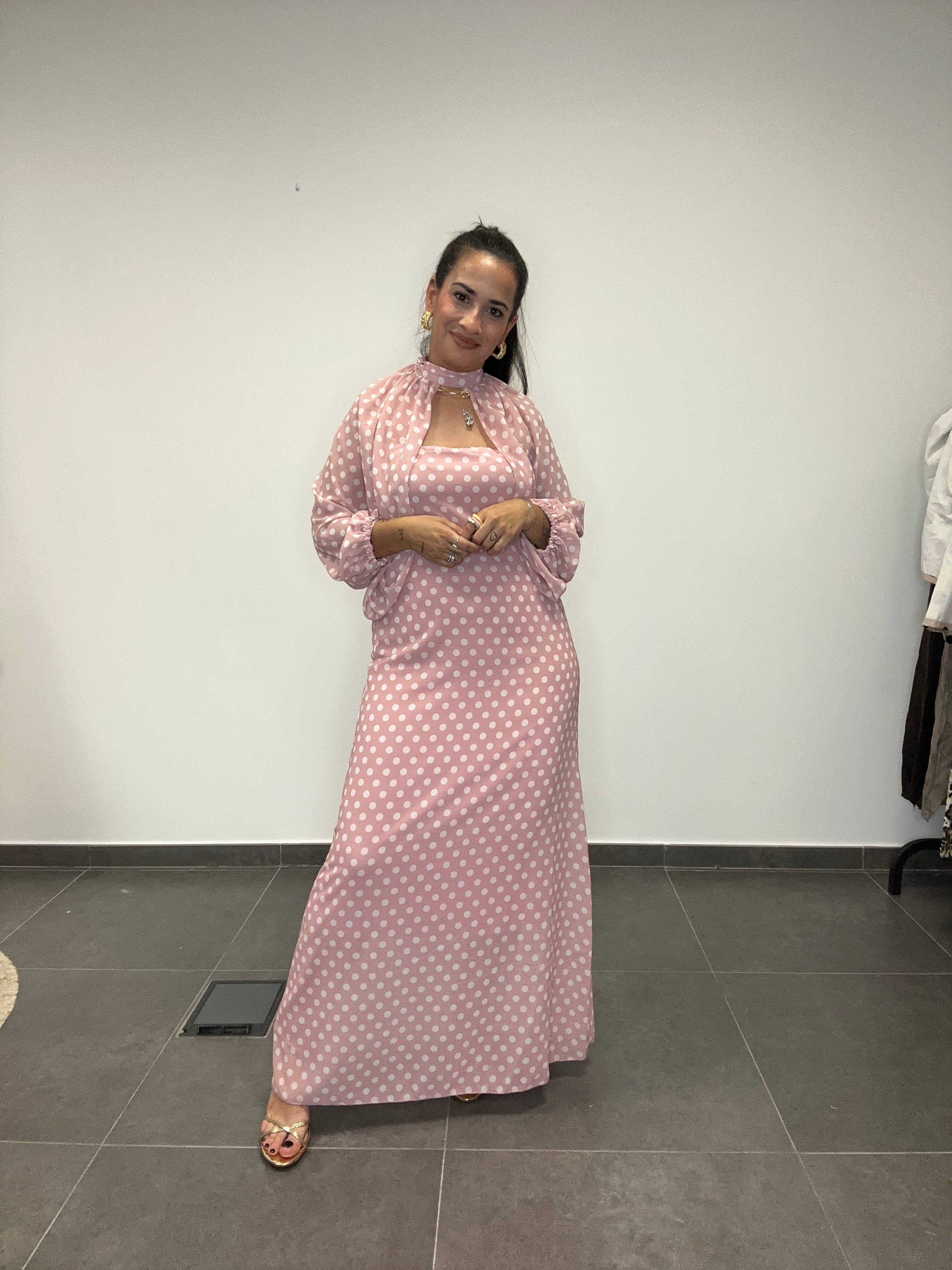 VESTIDO LUNARES ROSA.