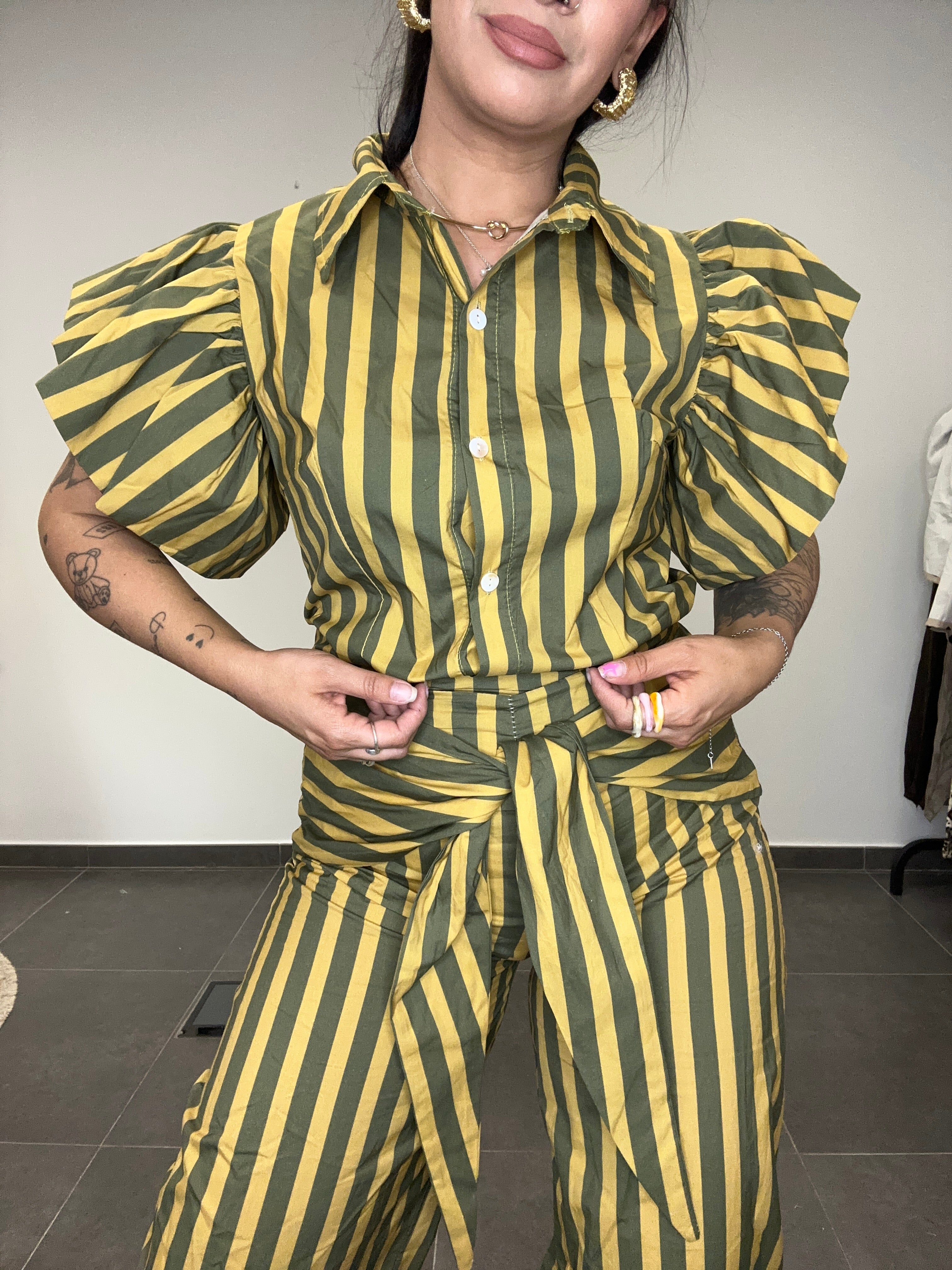 CONJUNTO RAYAS AMARILLO.