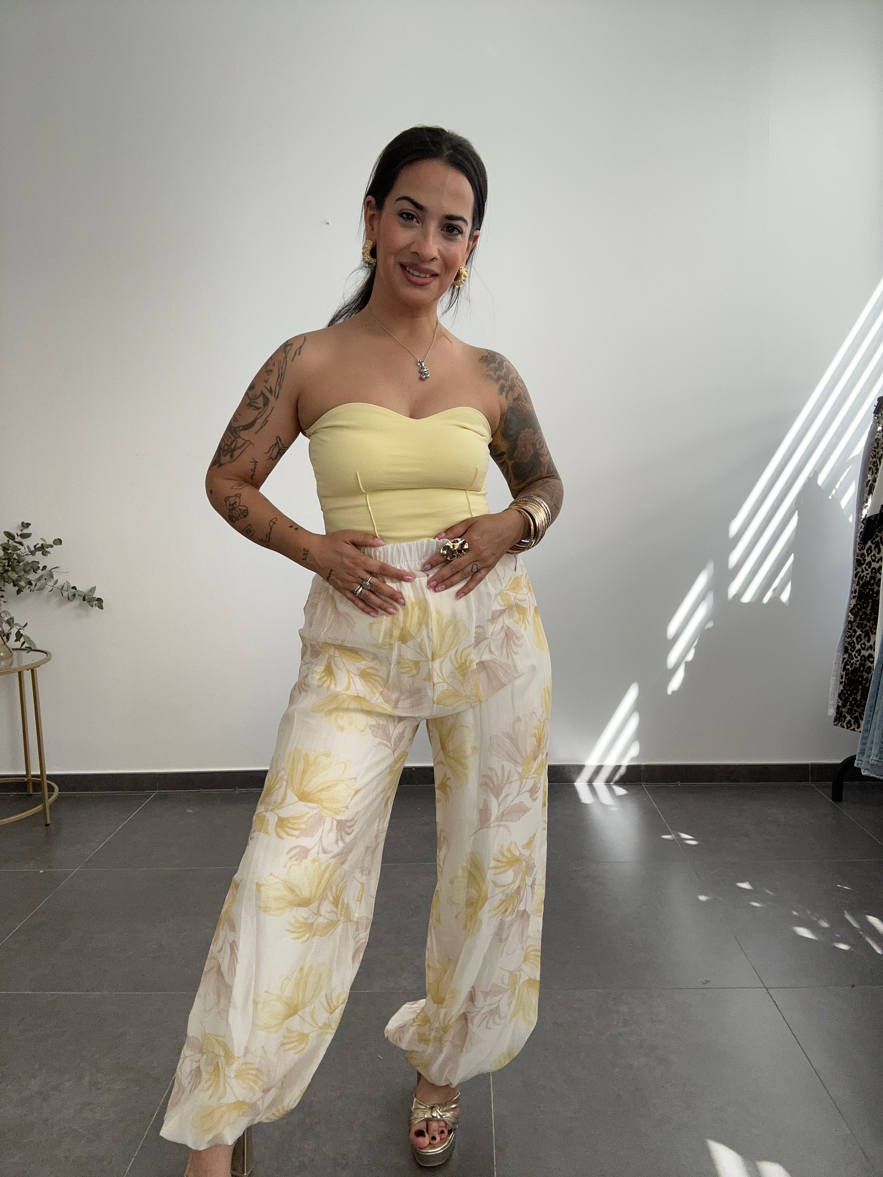 BOMBACHO FLORAL AMARILLO