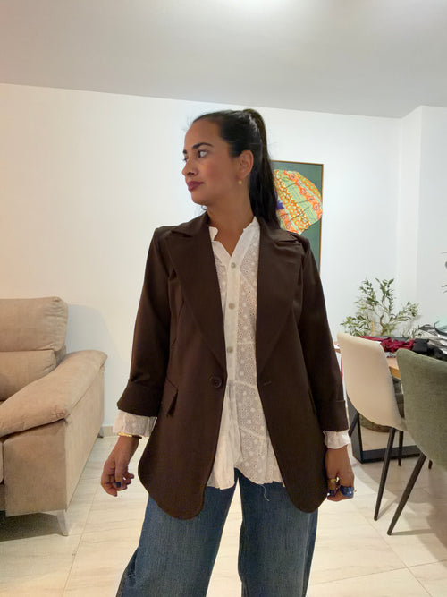 •BLAZER ALGODÓN/ELASTANO CHOCOLATE•