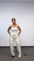CONJUNTO TRAJE BEIGE.