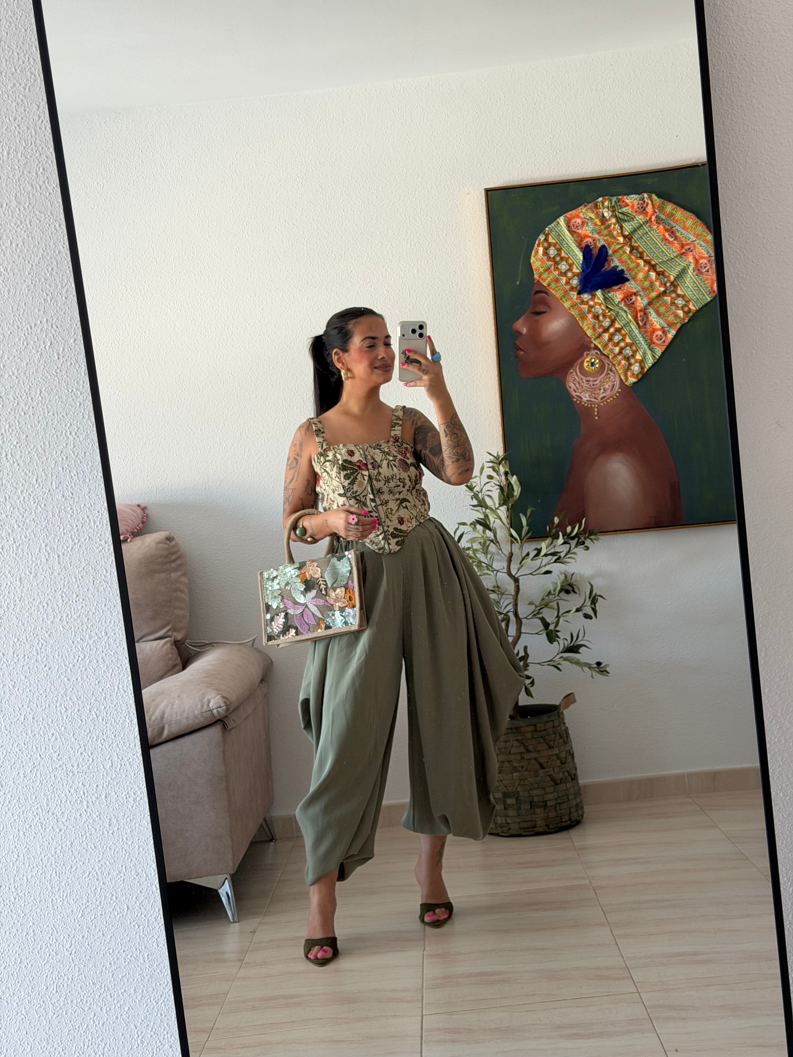 •BOLSO FLOWER MENTA•