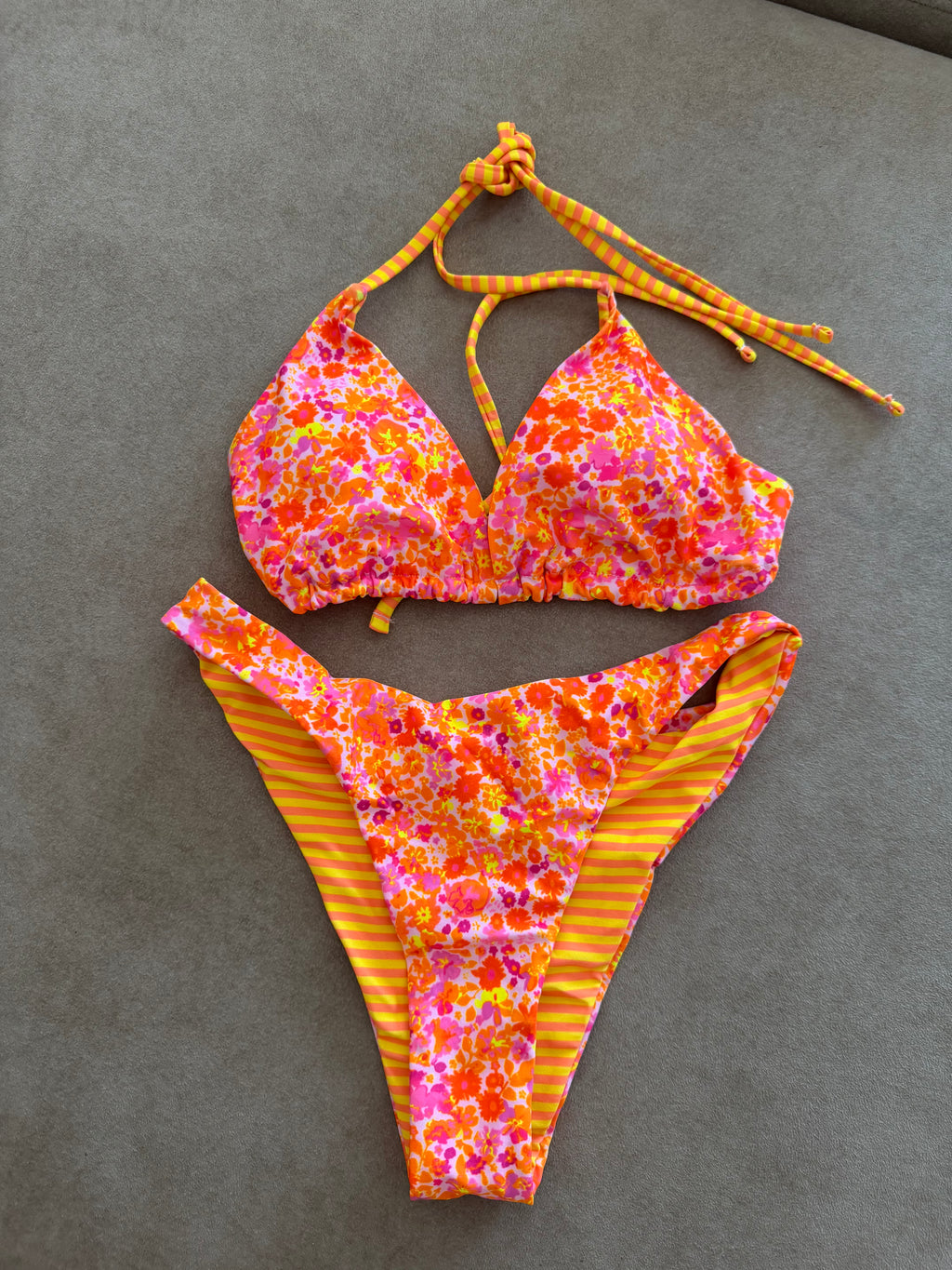 •BIKINI FLOWER FLÚOR/PASTEL•