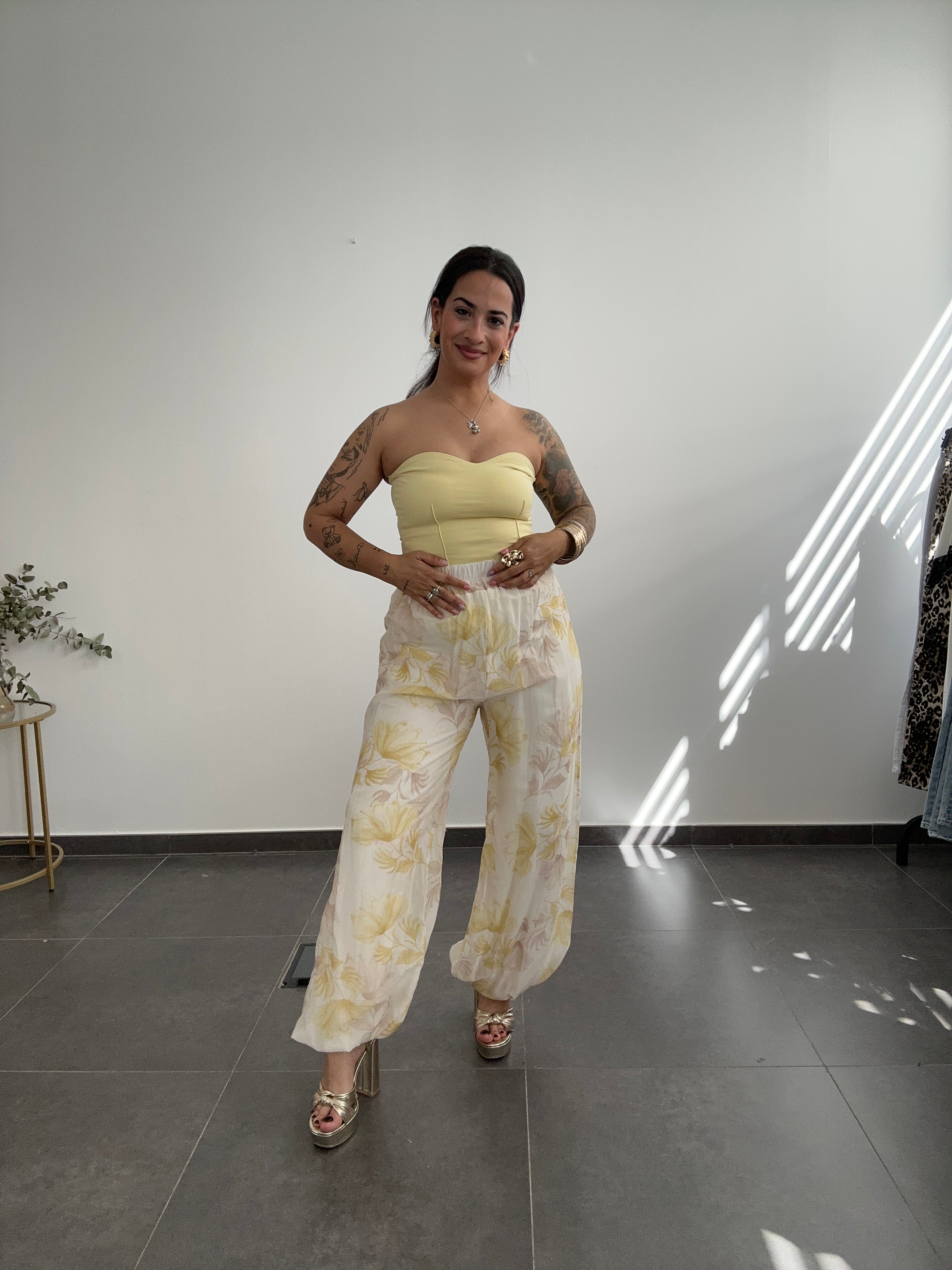 BOMBACHO FLORAL AMARILLO