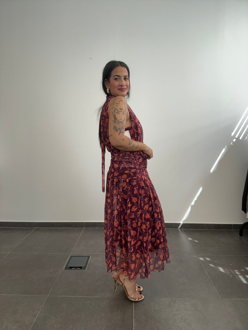 VESTIDO MIDI FLORAL