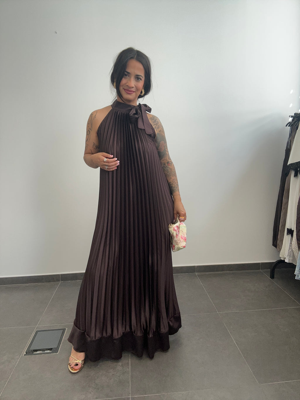 VESTIDO TABLAS MARRÓN.